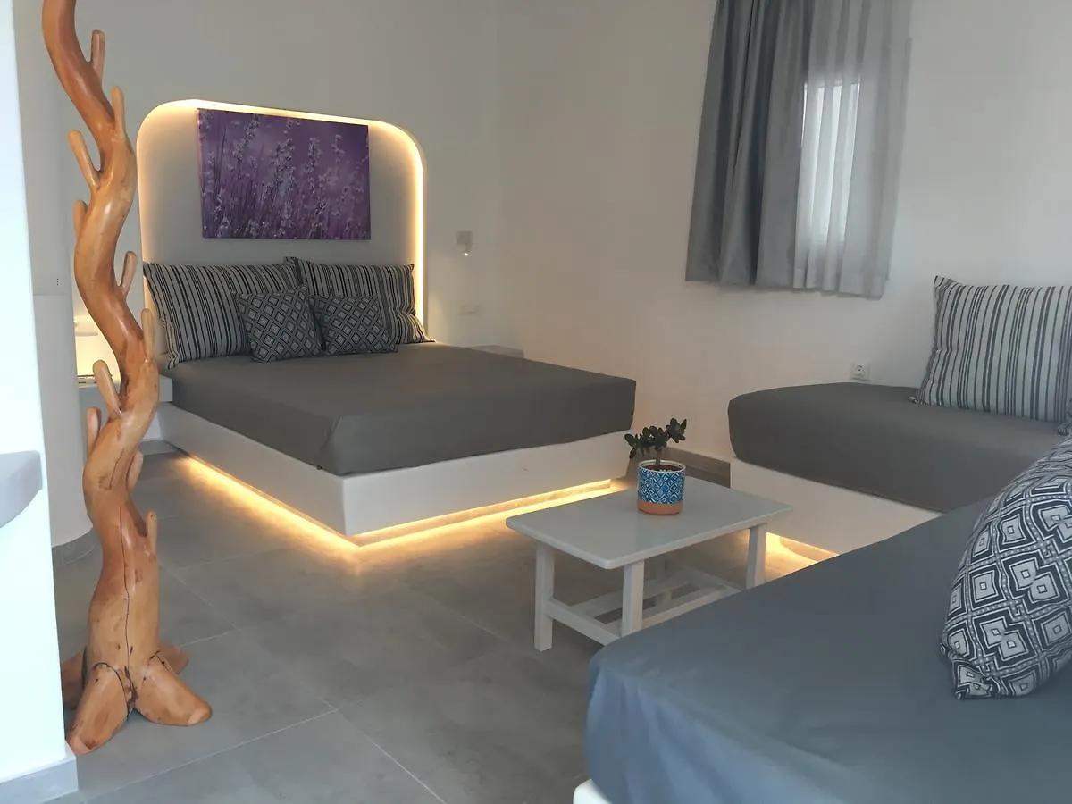 Mina Studios Platys Gialos