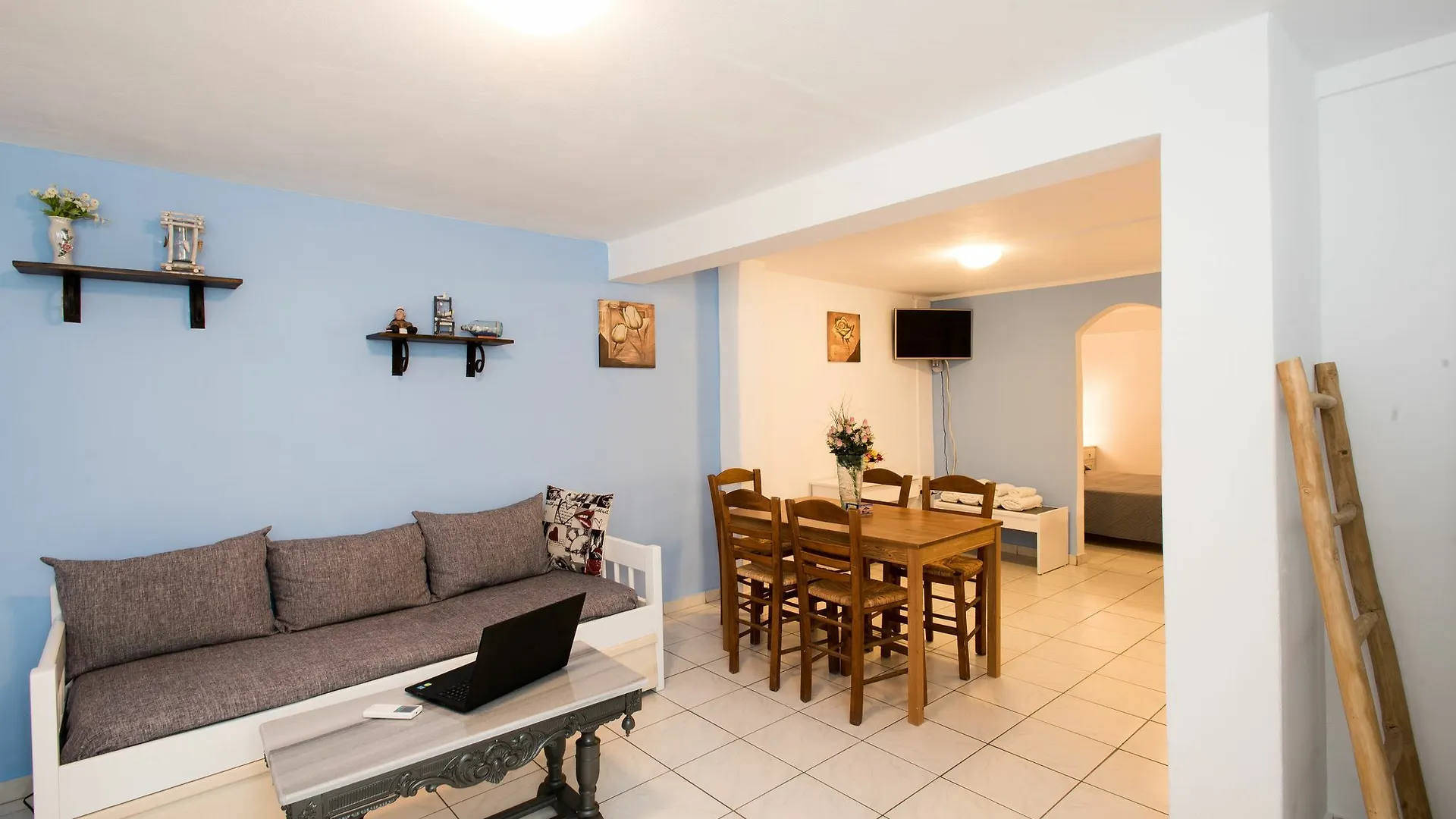 Mina Studios Platys Gialos  3*, Platys Gialos (Mykonos)